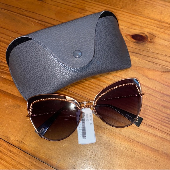 Marc Jacobs Cat Eye Sunglasses - Picture 5 of 6